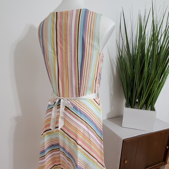 Multi Stripped sleavless dress - Picture 4 of 8